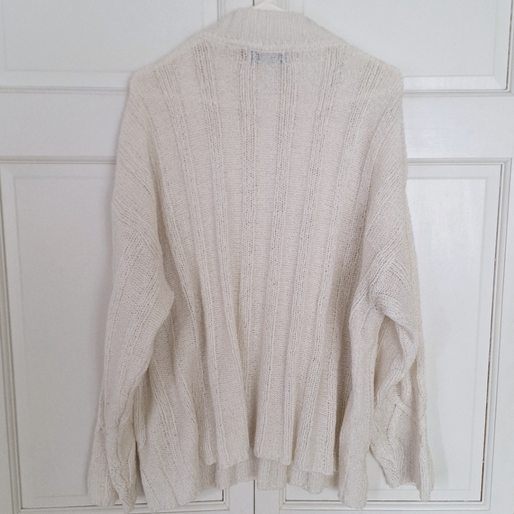 Maggie Lawrence off-white acrylic sweater - Picture 3 of 4